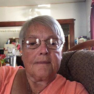 Meet your Posher, Carolyn